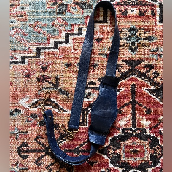 Balenciaga - Picture 9 of 12